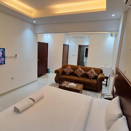 Aljawhara Inn Hotel Seeb Buitenkant foto
